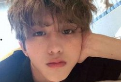 蔡徐坤爆料录音棚视频下载,独家视频下载，一窥偶像成长之路