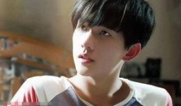 圈内人爆料杨洋追热巴,甜蜜恋情曝光引热议