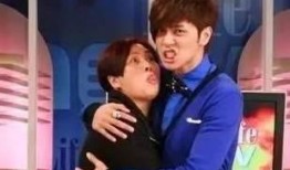 明星母子爆料视频,视频爆料揭露娱乐圈真相