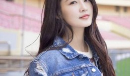 圈内爆料李沁资源,影视圈新贵崛起，资源丰厚引关注